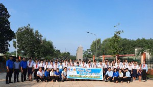 Liên đội Trường Tiểu học An Tây B tham gia "Hành trình về địa chỉ đỏ" tại Bót Cầu Định