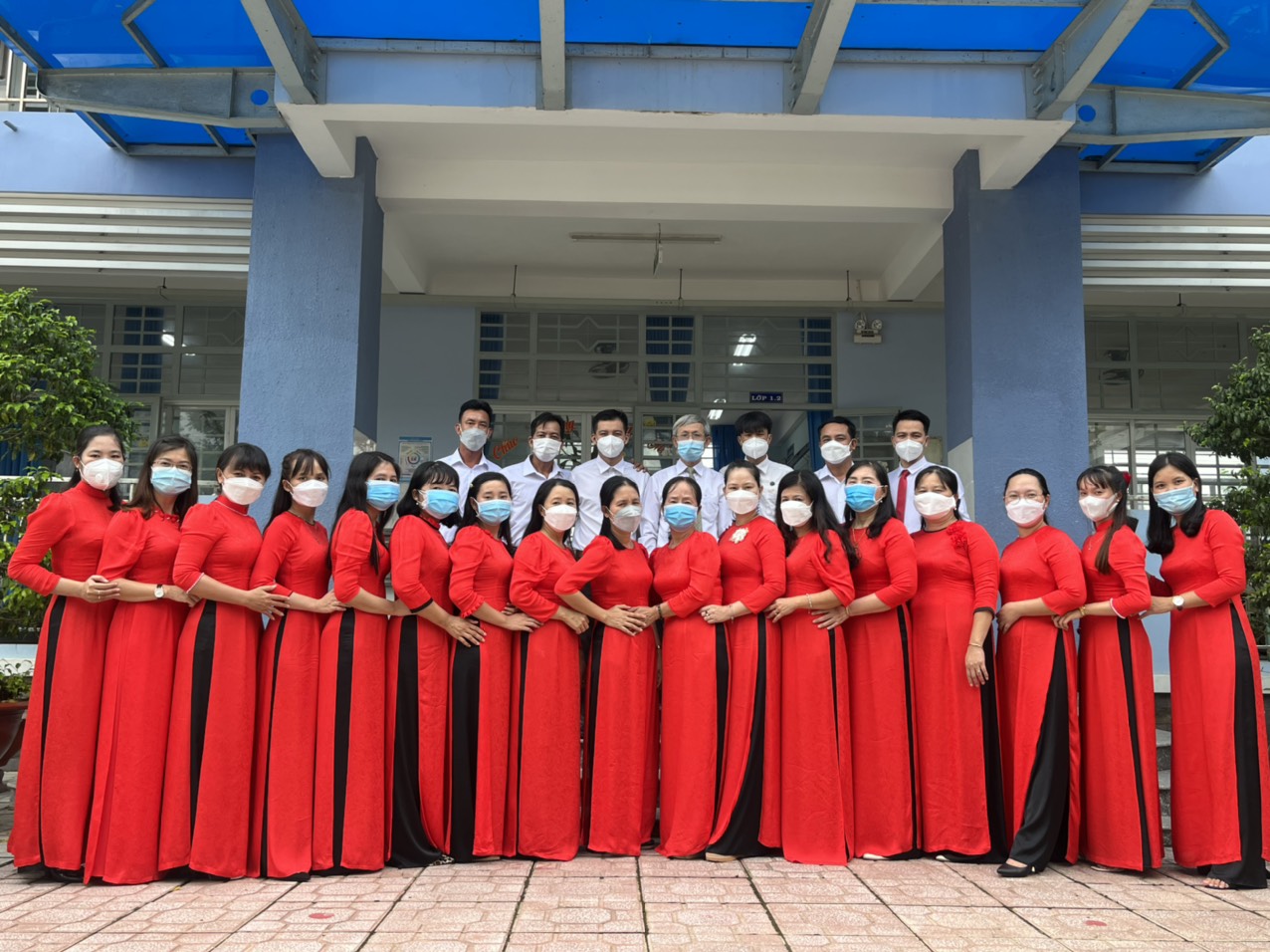 Trường Tiểu học An Tây B tổ chức Họp mặt kỷ niệm 39 năm ngày Nhà giáo Việt Nam (20/11/1982 - 20/11/2021).